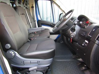 /photos/9848/7a215dc9-cdce-441b-7460-952c04f8720a_i320x240.jpg