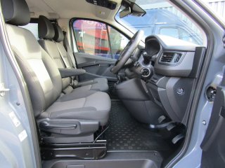 /photos/9848/f402053f-ed33-fe74-eb53-cf352fc13973_i320x240.jpg